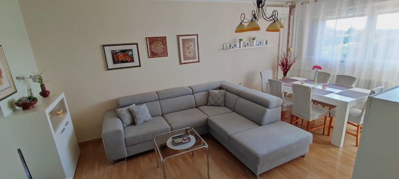 Apartman Florem ***